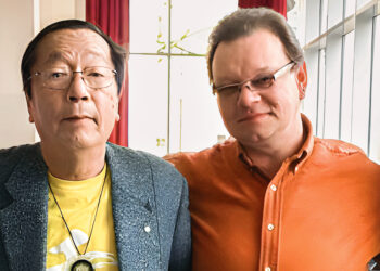 Masaru Emoto, słynny japoński badacz tajemnic wody, na spotkaniu z Jackiem Zdrojewskim, które otworzyło drogę nowej technologii. Fot. Jacek Zdrojewski